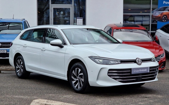 Volkswagen Passat cena 178200 przebieg: 1, rok produkcji 2024 z Warszawa małe 436